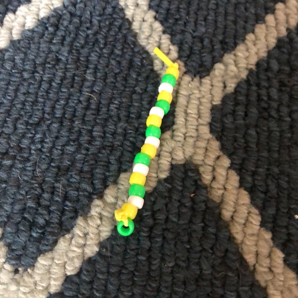 Bracelets - Picture 9 of 17
